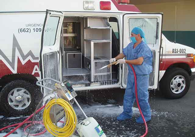 Suquim-Servicios-limpieza-institucional-hospitales-clinicas-03