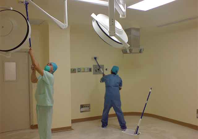 Suquim-Servicios-limpieza-institucional-hospitales-clinicas-16
