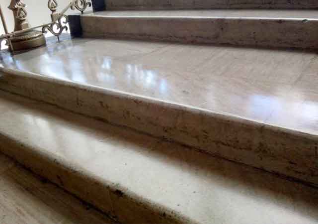 Suquim-Servicios-limpieza-gobierno-pulido-escalera